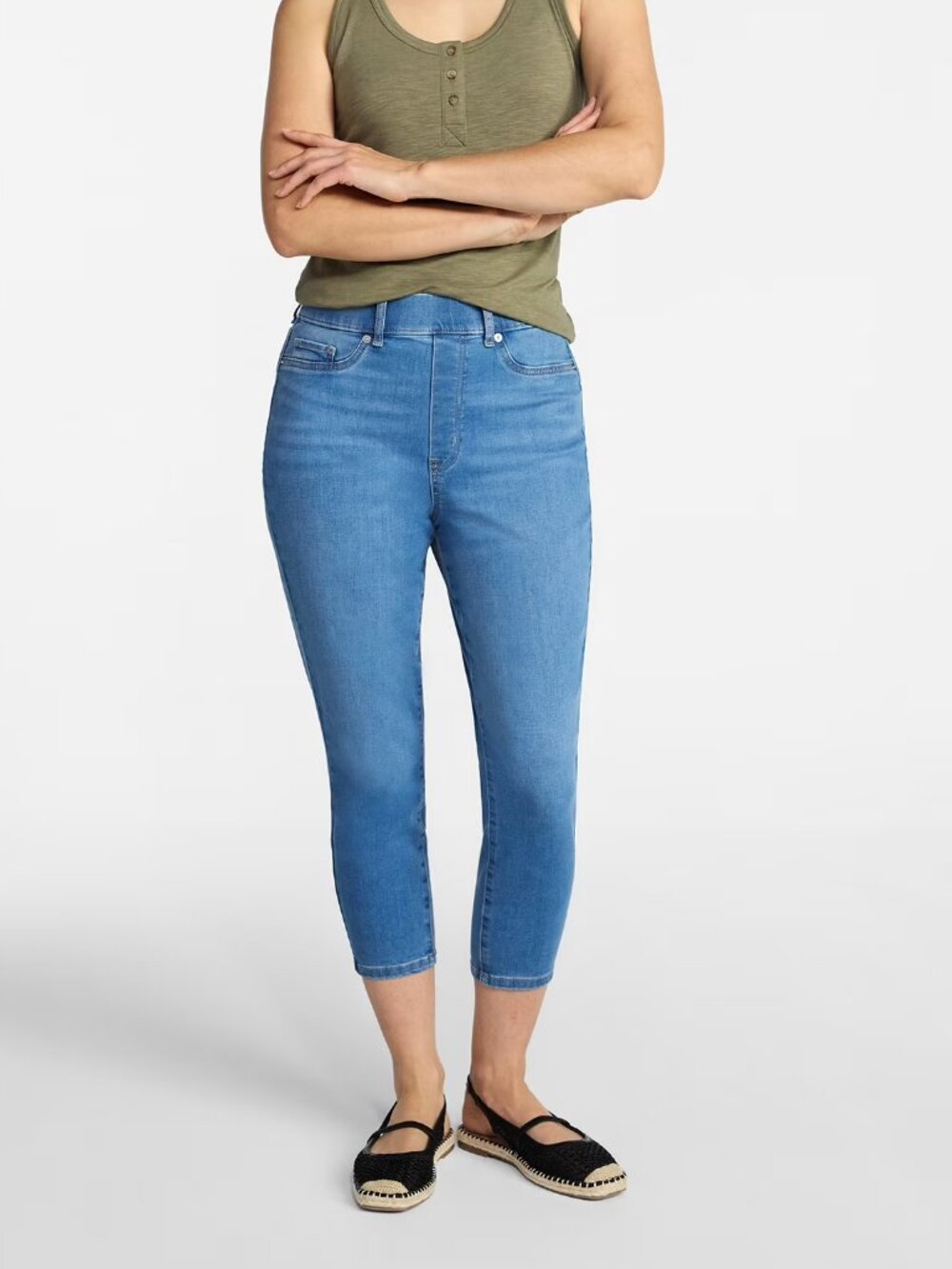 Time and Tru Women's Capri Jeggings, Sizes M(8-10) medium wash (2 pack)